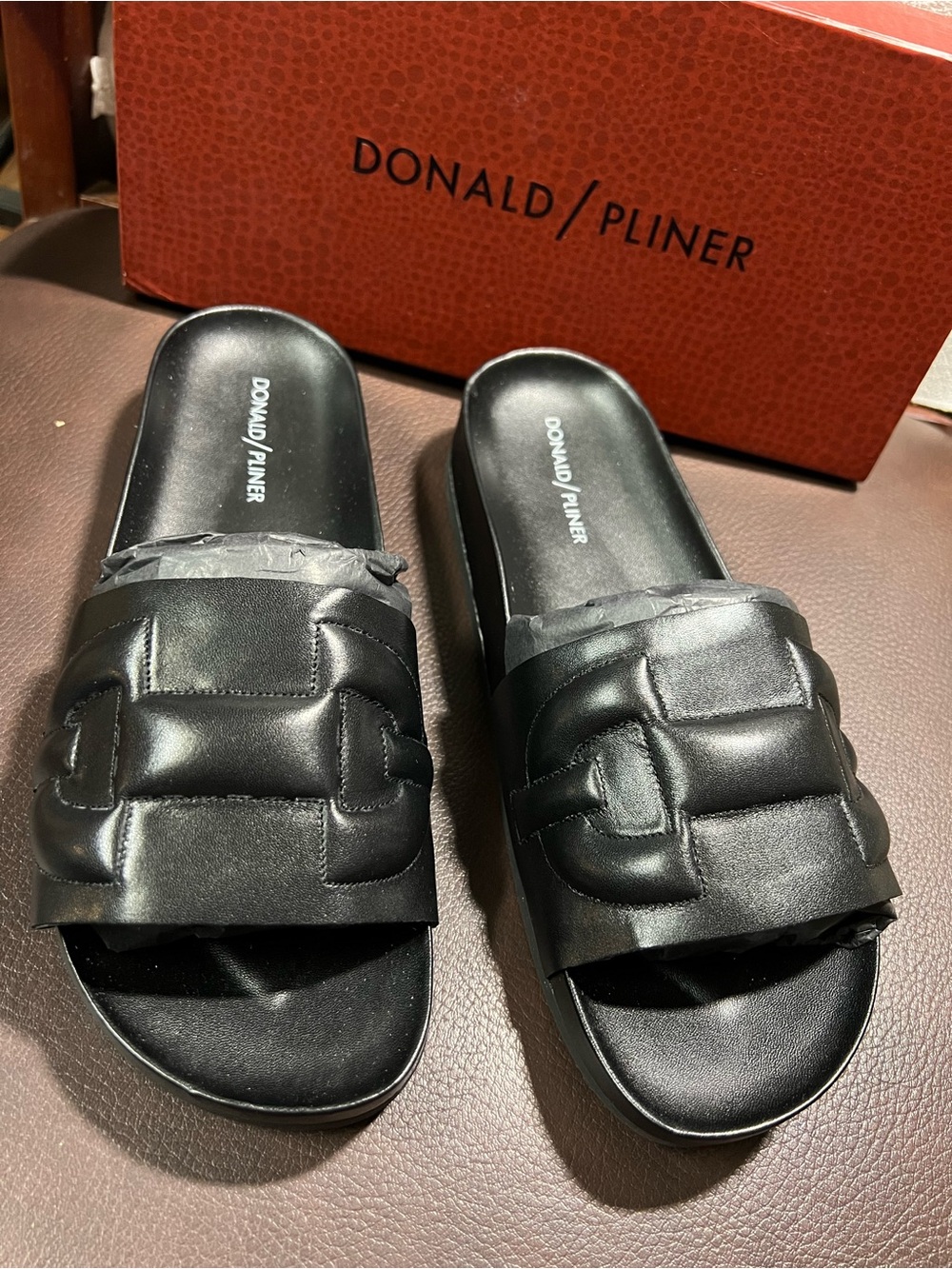 NWB Donald J Pliner Women's Buoy Black Nappa Leather Slide Sandals Size 10 M New